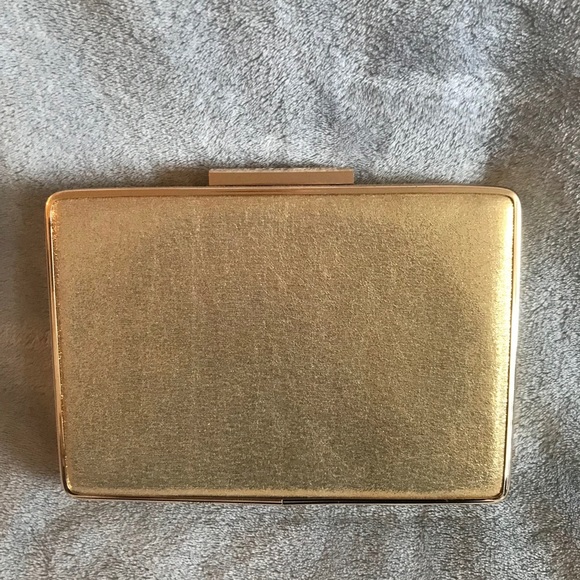 Beautiful Rainbow Rhinestone Clutch!  New without Tags. - Picture 2 of 3